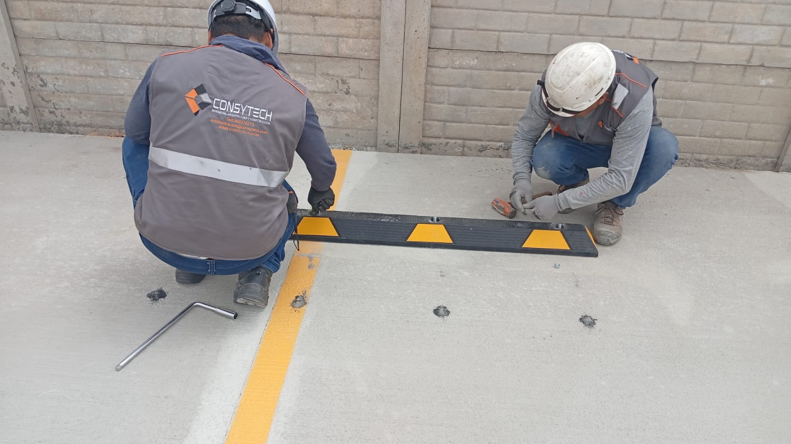 Instalación de reductores y señalización